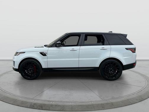 White 2018 Land Rover Range Rover Sport SE