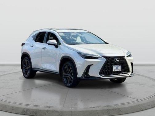 White Pearl 2022 Lexus NX 450h+ Luxury