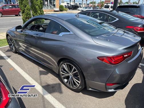 2019 INFINITI Q60 3.0T LUXE