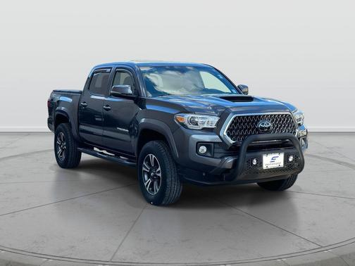 2018 Toyota Tacoma SR5