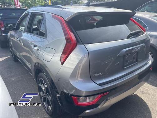 2023 Kia Niro Touring
