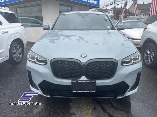 2023 BMW X4 xDrive30i