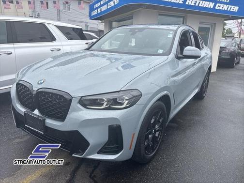 2023 BMW X4 xDrive30i