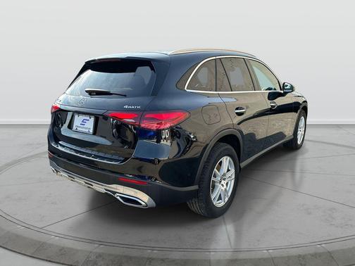 2024 Mercedes-Benz GLC 300 4MATIC