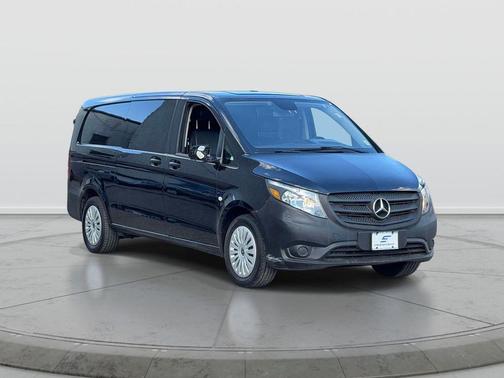 2021 Mercedes-Benz Metris Base