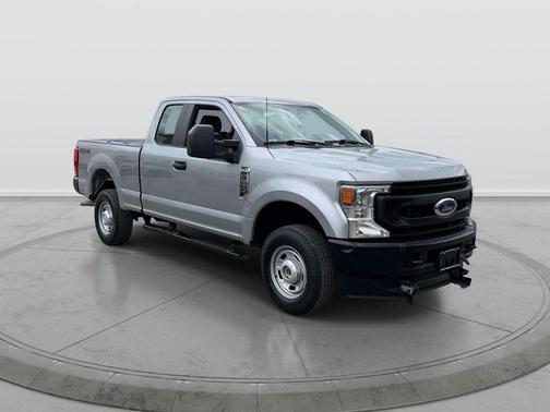 Iconic Silver Metallic 2022 Ford F-250 XL