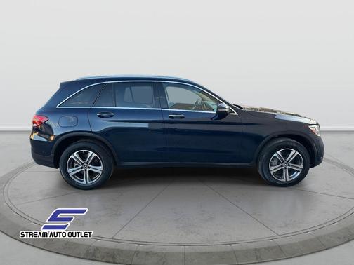 2022 Mercedes-Benz GLC 300 4MATIC