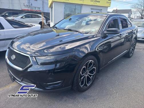 2017 Ford Taurus SHO