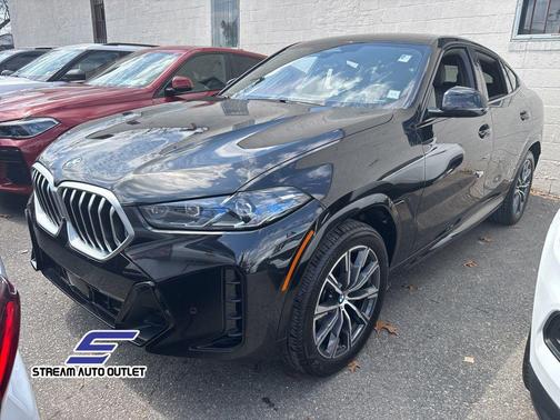 2025 BMW X6 xDrive40i