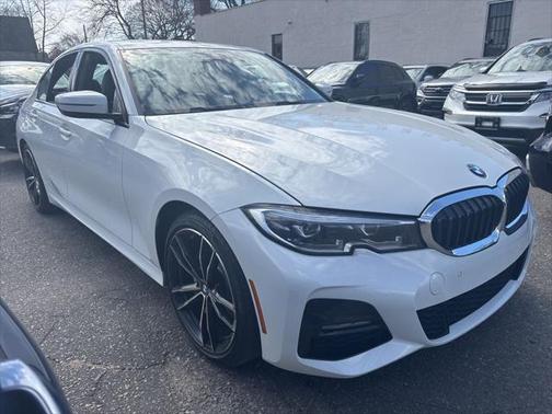 2022 BMW 330 xDrive