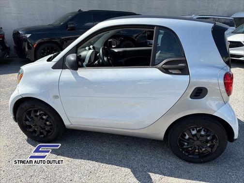 2016 smart ForTwo pure
