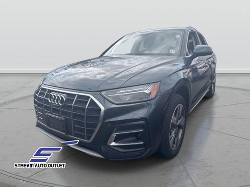 2023 Audi Q5 40 Premium Plus