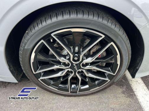 2023 Kia K5 GT