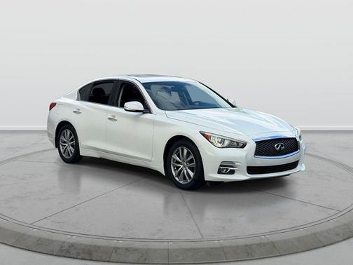 Moonlight White 2014 INFINITI Q50 Premium