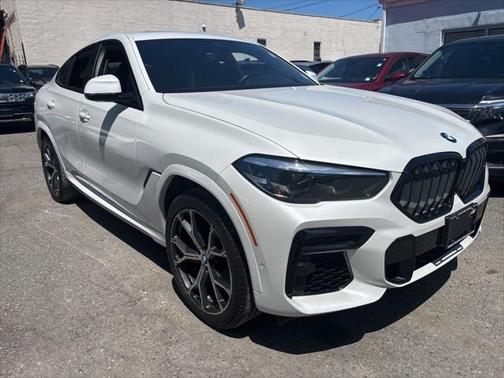 2023 BMW X6 xDrive40i