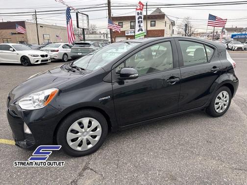 2012 Toyota Prius c Four
