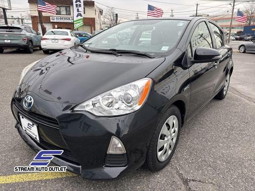 2012 Toyota Prius c Four