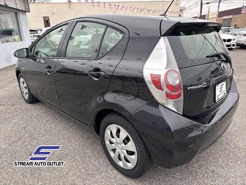 2012 Toyota Prius c Four