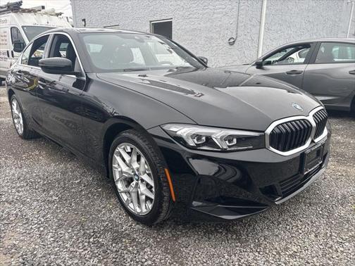 2025 BMW 330 i xDrive