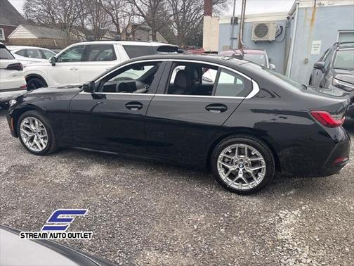 2025 BMW 330 i xDrive