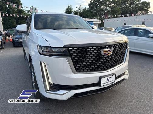 2022 Cadillac Escalade ESV Premium Luxury