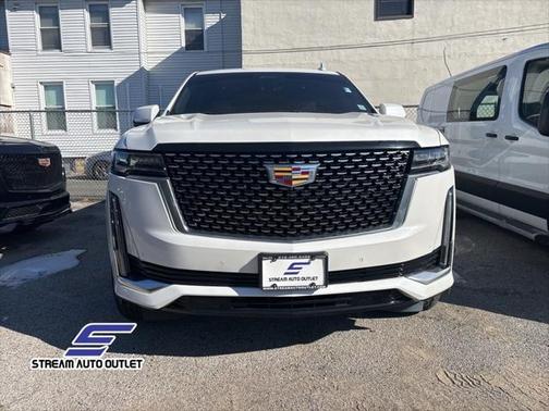 2022 Cadillac Escalade ESV Premium Luxury