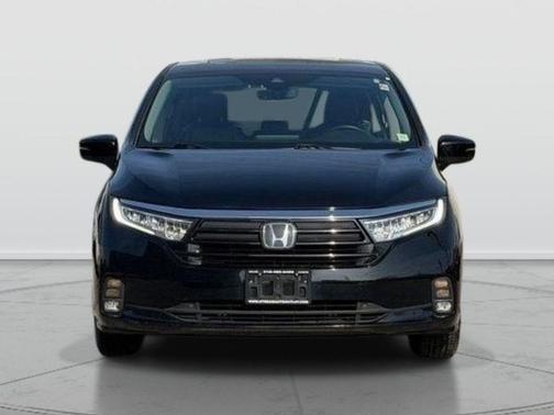 Crystal Black Pearl 2023 Honda Odyssey EX-L