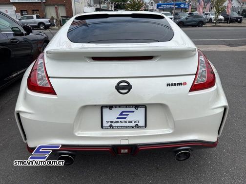 2019 Nissan 370Z NISMO