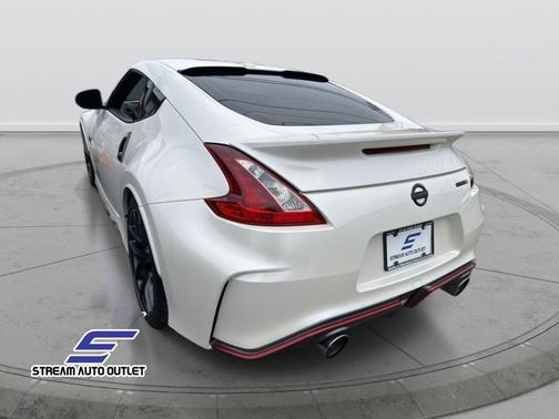 2019 Nissan 370Z NISMO
