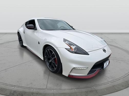 2019 Nissan 370Z NISMO