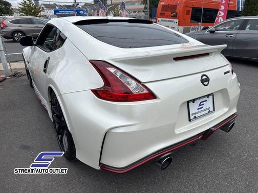 2019 Nissan 370Z NISMO