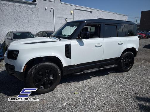 2024 Land Rover Defender 110 P400 X-Dynamic SE