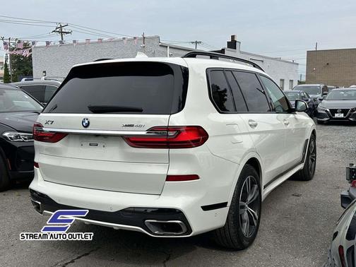 2021 BMW X7 xDrive40i