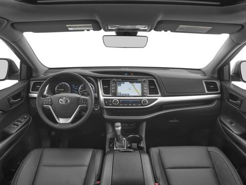 Midnight Black Metallic 2018 Toyota Highlander XLE