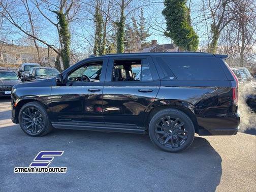 2022 Cadillac Escalade Sport Platinum