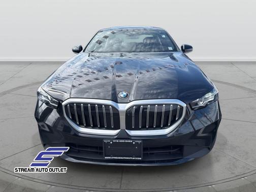 2024 BMW 530 i xDrive