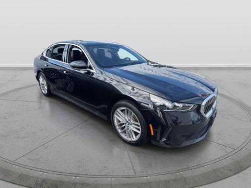 2024 BMW 530 i xDrive