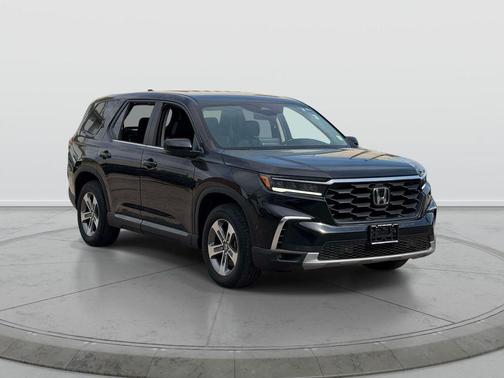 Crystal Black Pearl 2025 Honda Pilot EX-L
