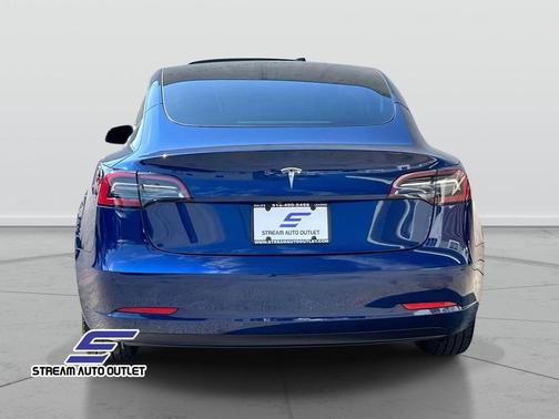 2023 Tesla Model 3 Standard Range
