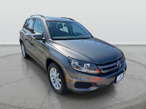 2018 Volkswagen Tiguan Limited 2.0T 4MOTION