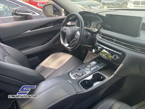 2022 INFINITI QX60 Pure