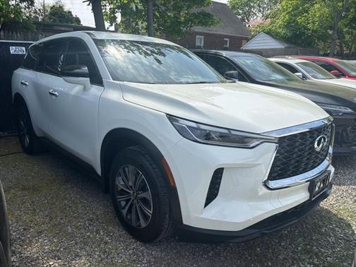2022 INFINITI QX60 Pure