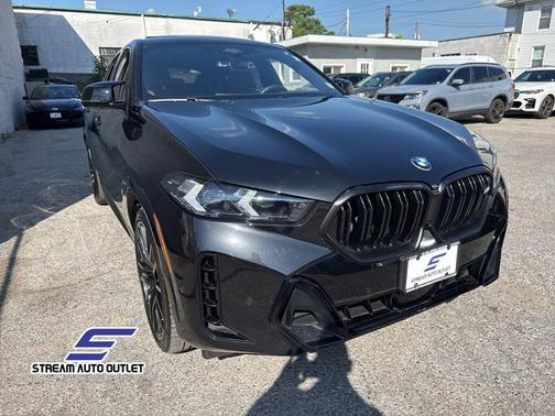 2024 BMW X6 M60i