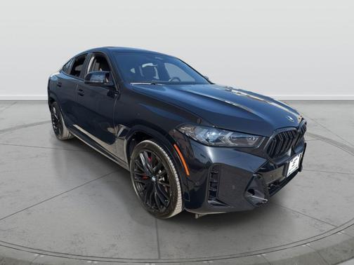 2024 BMW X6 M60i