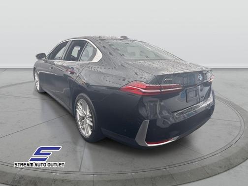 2024 BMW 530 i xDrive