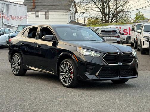 Black Sapphire Metallic 2026 BMW X2 M35i