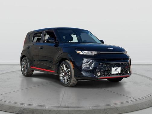 2022 Kia Soul GT-Line