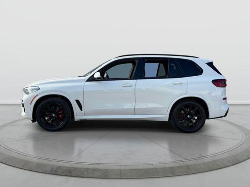Alpine White 2023 BMW X5 xDrive40i