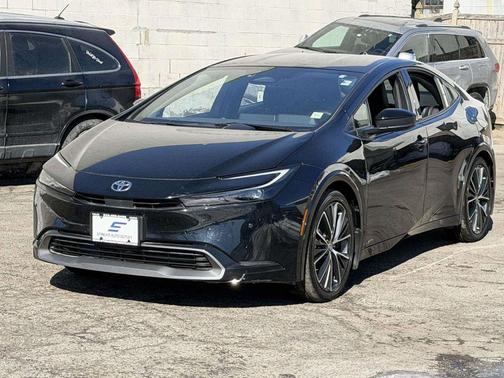 2024 Toyota Prius XLE