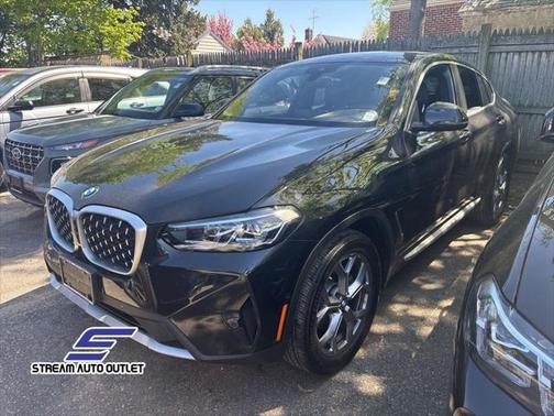 2024 BMW X4 xDrive30i